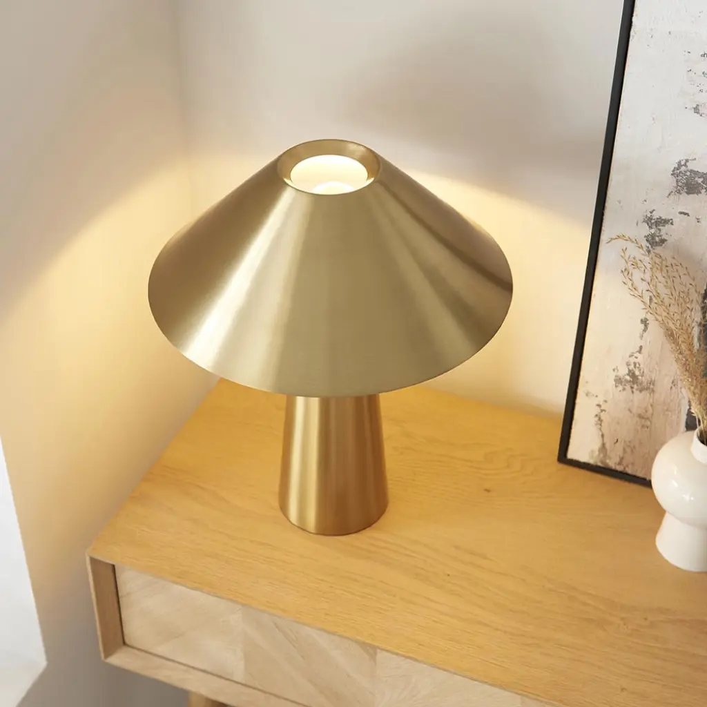 Isak Brushed Brass Table Lamp