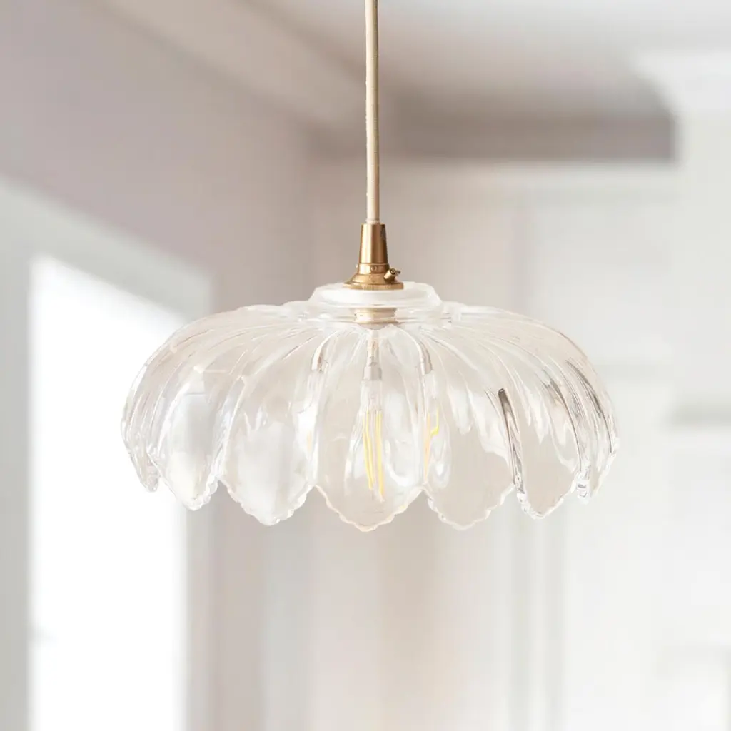 Camellia Easyfit Scalloped Glass Shade at 260mm