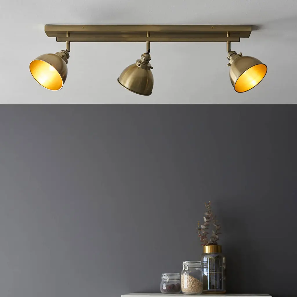 Wyatt 3 Light Spotlight Bar in Antique Brass