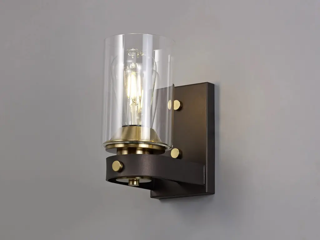 Derryclare Single Bronze Wall Light