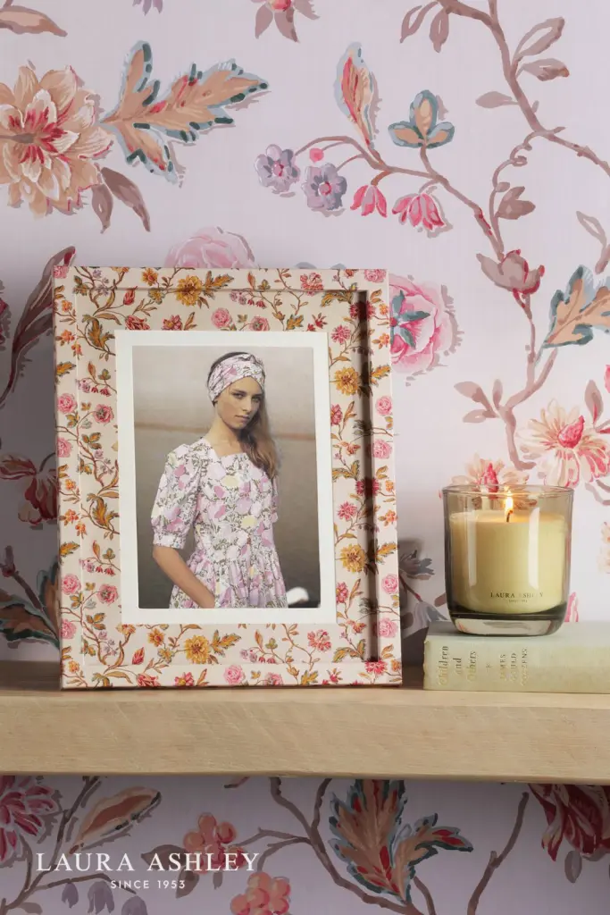 Lingmell Multi-Coloured Photo Frame