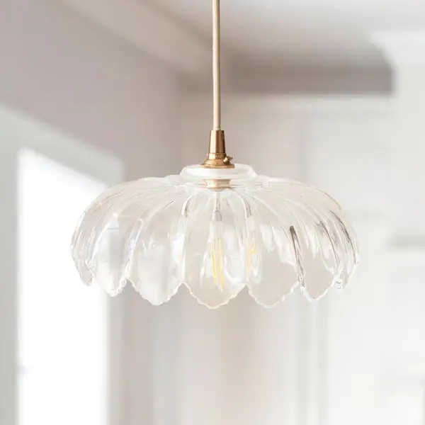Camellia Easyfit Scalloped Glass Shade at 260mm