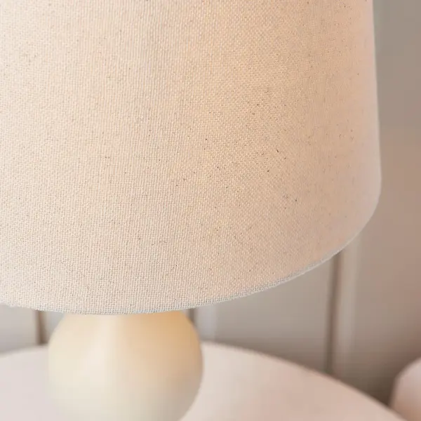 Marsham Ivory Table Lamp C/W Shade