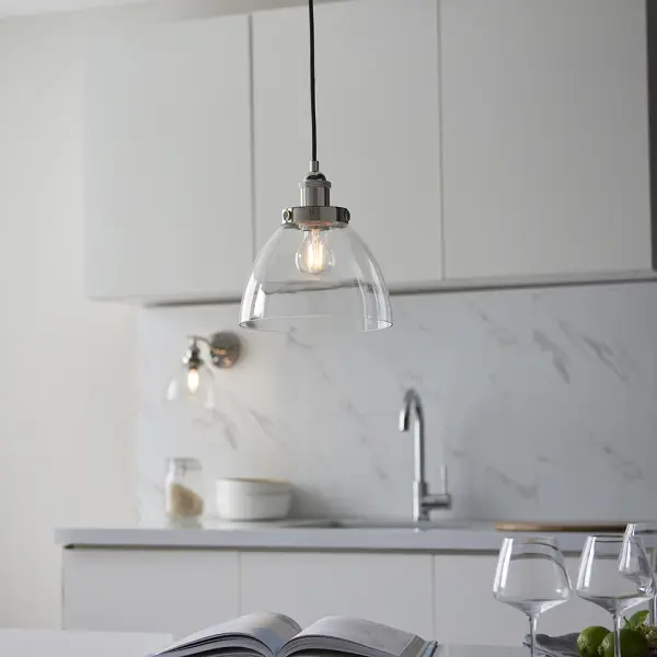 Hansen Small Pendant in Bright Nickel