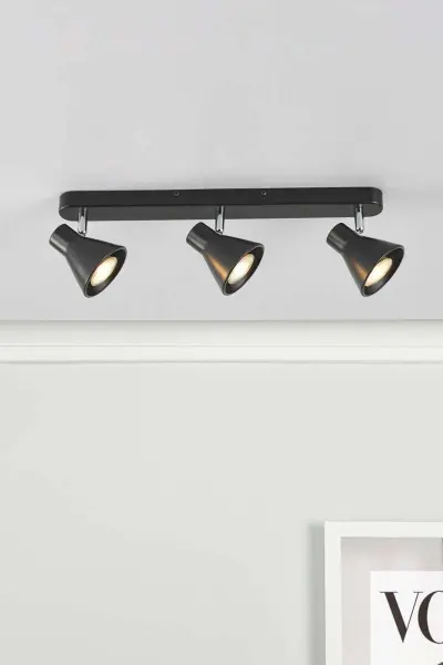 Diza 3 Light Spotlight Bar in Matt Black