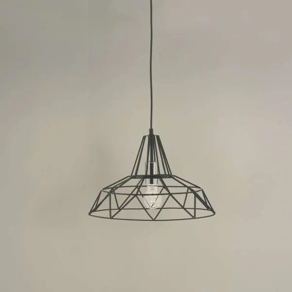 Hitika Pendant Black & Polished Chrome