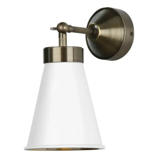Hyde Single Wall Light in Bespoke Finish