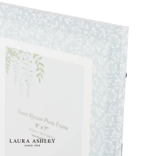 Sweet Alyssum Blue Photo Frame