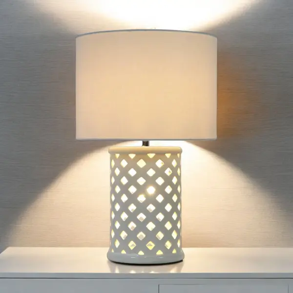 Samon Ceramic Table Lamp C/W Shade