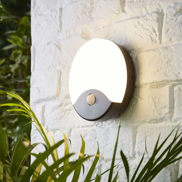 Turus PIR Round Opal Bulkhead CCT Switch IP65