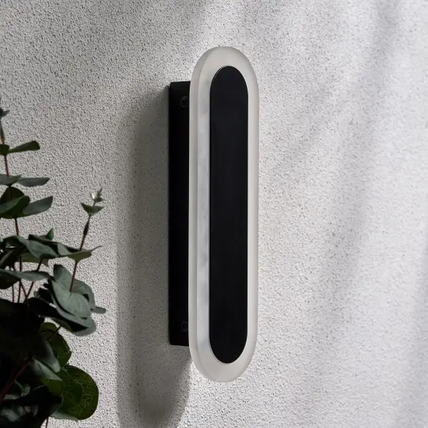 Ren 10W Linear Wall Light