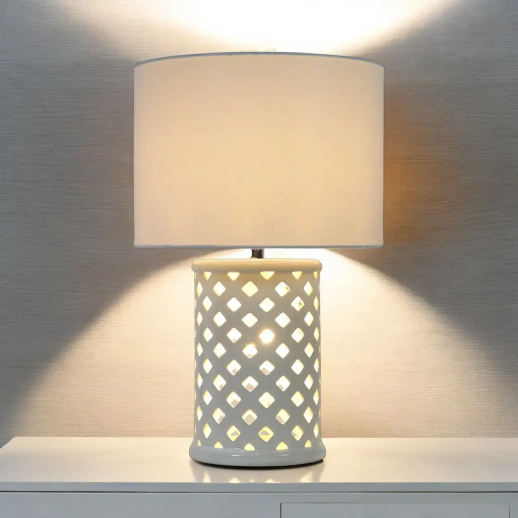 Samon Ceramic Table Lamp C/W Shade