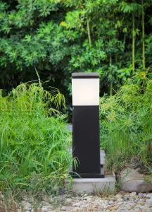 Virgilio 480mm Black Bollard with Opal Lens